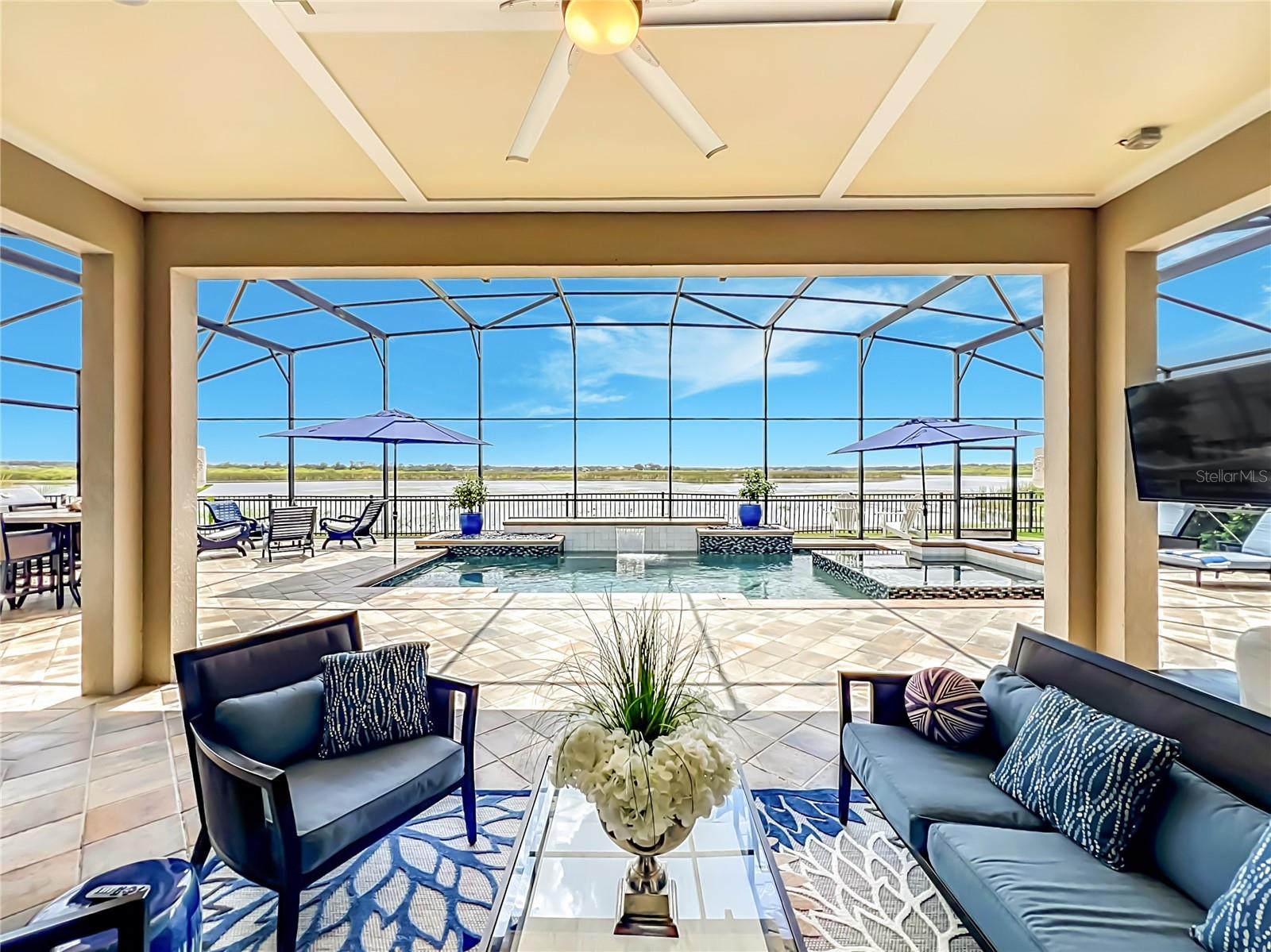 JOHNS LAKE POINTE - Residential
