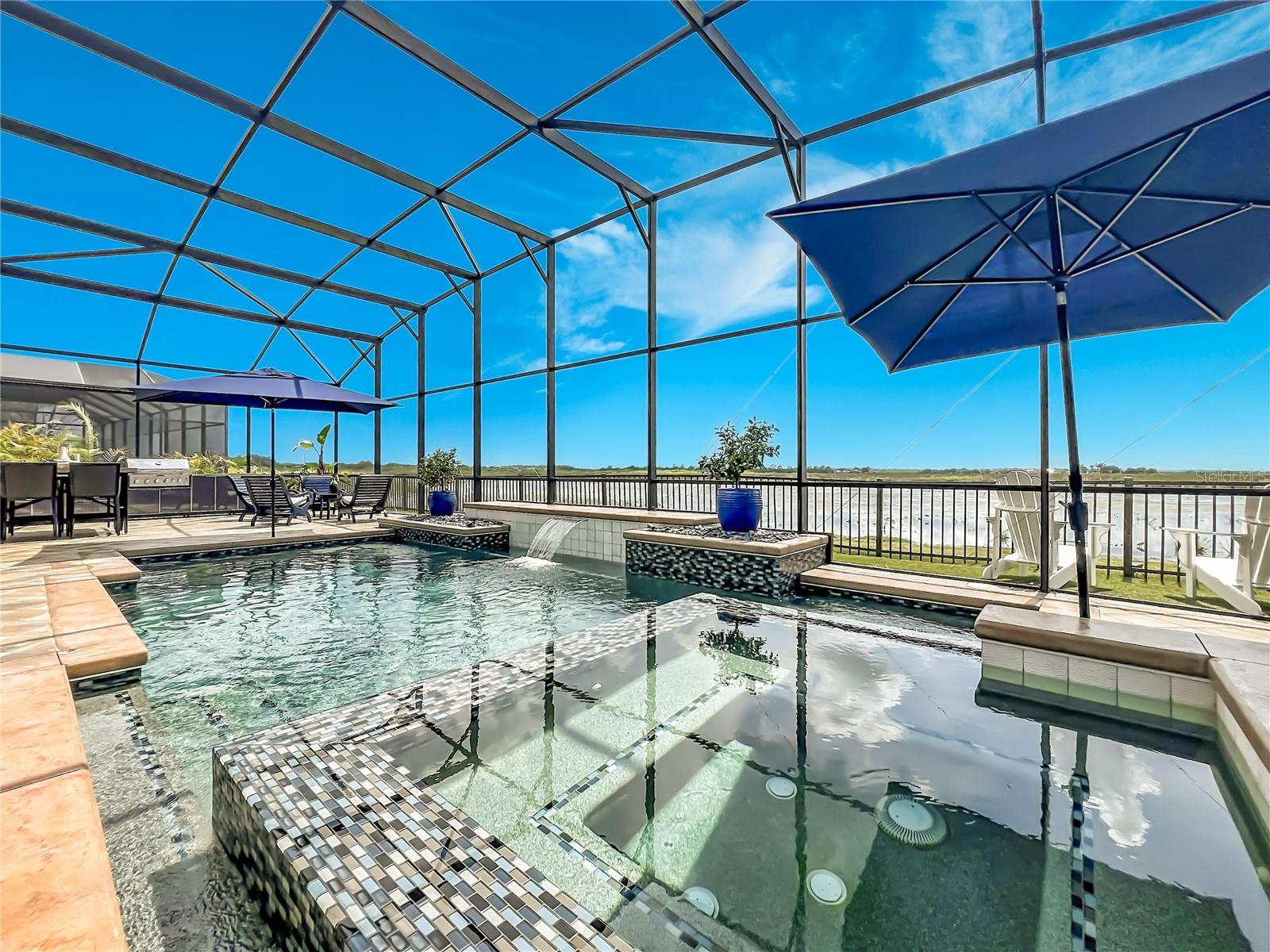 JOHNS LAKE POINTE - Residential