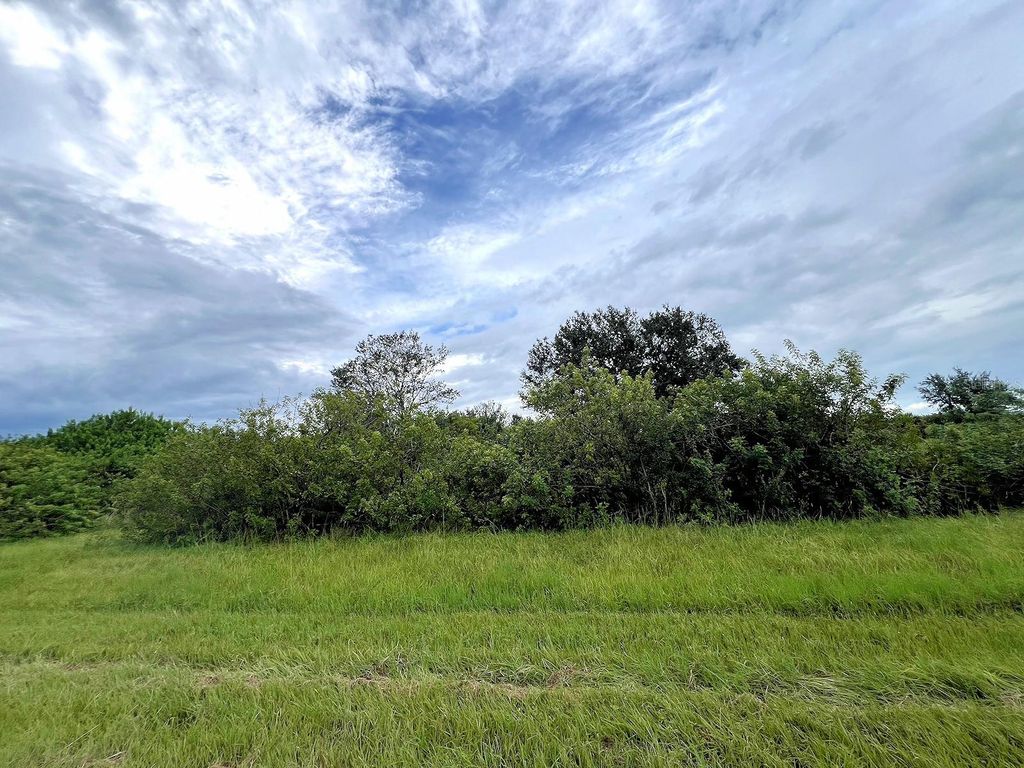 Photo of 20052 Kenilworth Boulevard, Port Charlotte, FL 33954 (MLS # TB8310375)
