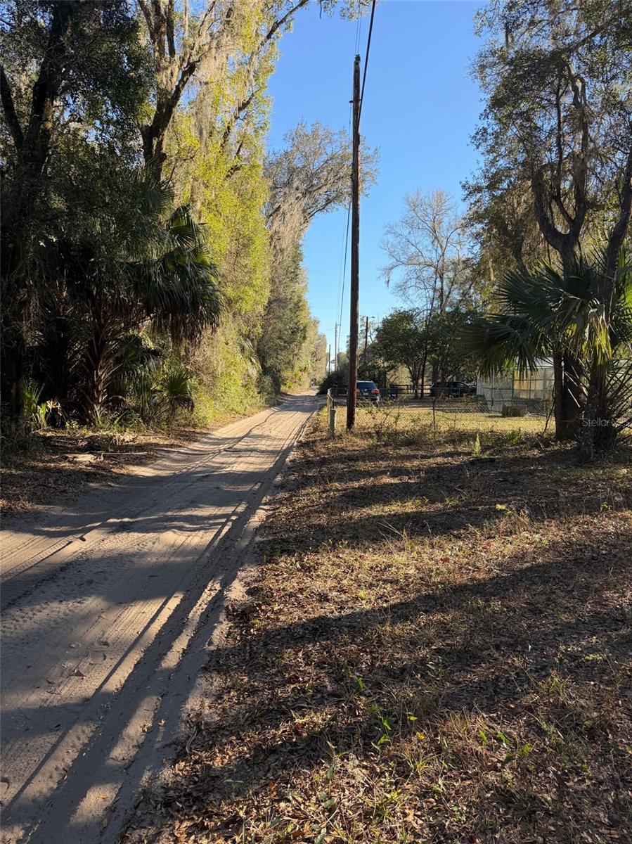 OCKLAWAHA ACRES - Land