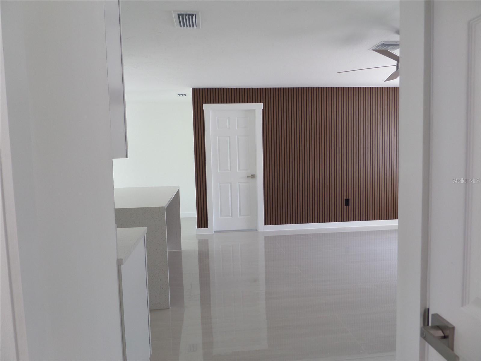 4925 SILK OAK DRIVE