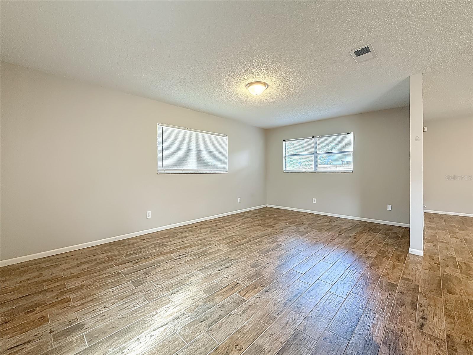 GARDEN MANOR - Residential