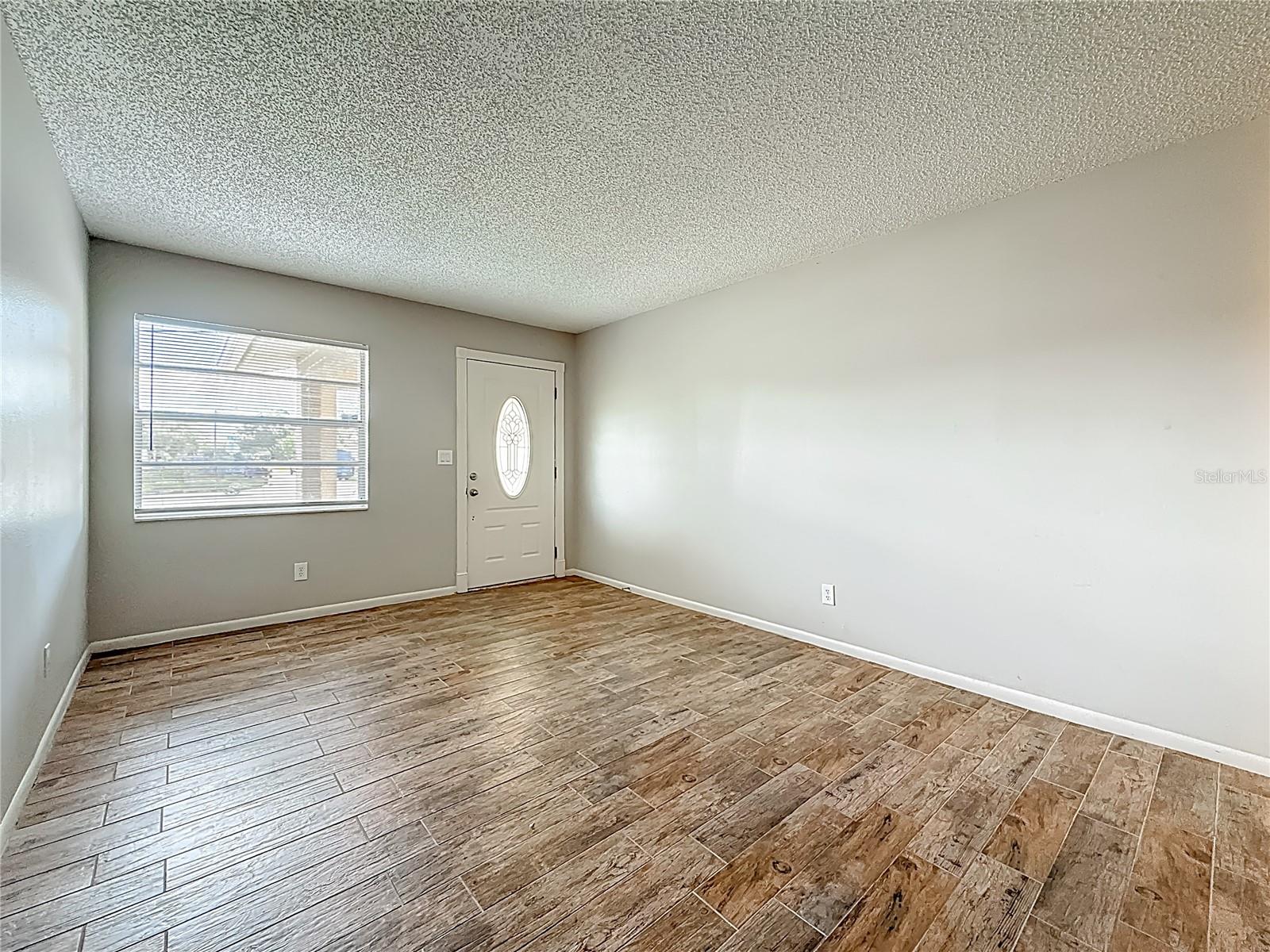 GARDEN MANOR - Residential