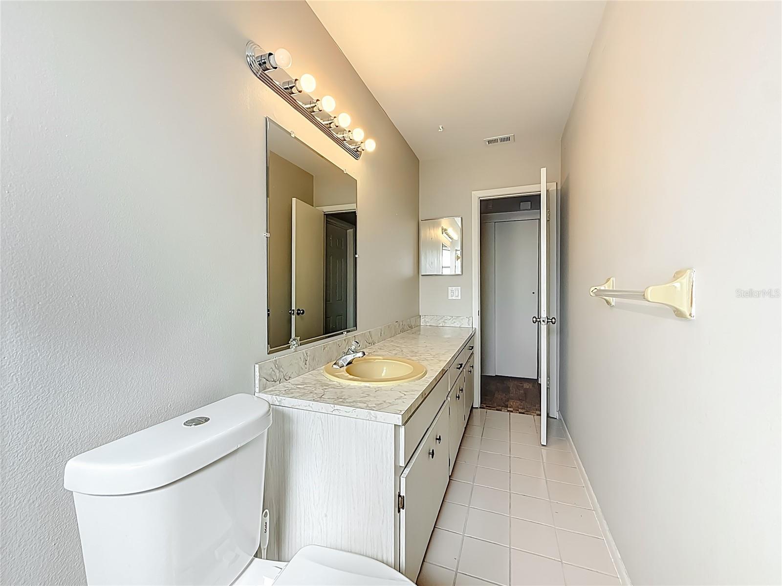 GARDEN MANOR - Residential