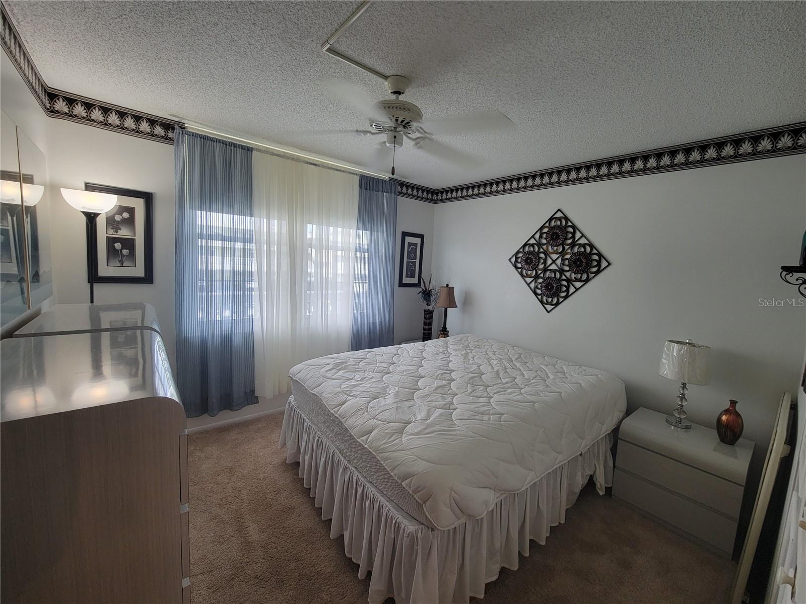 WINSTON PARK NORTHEAST - Residential