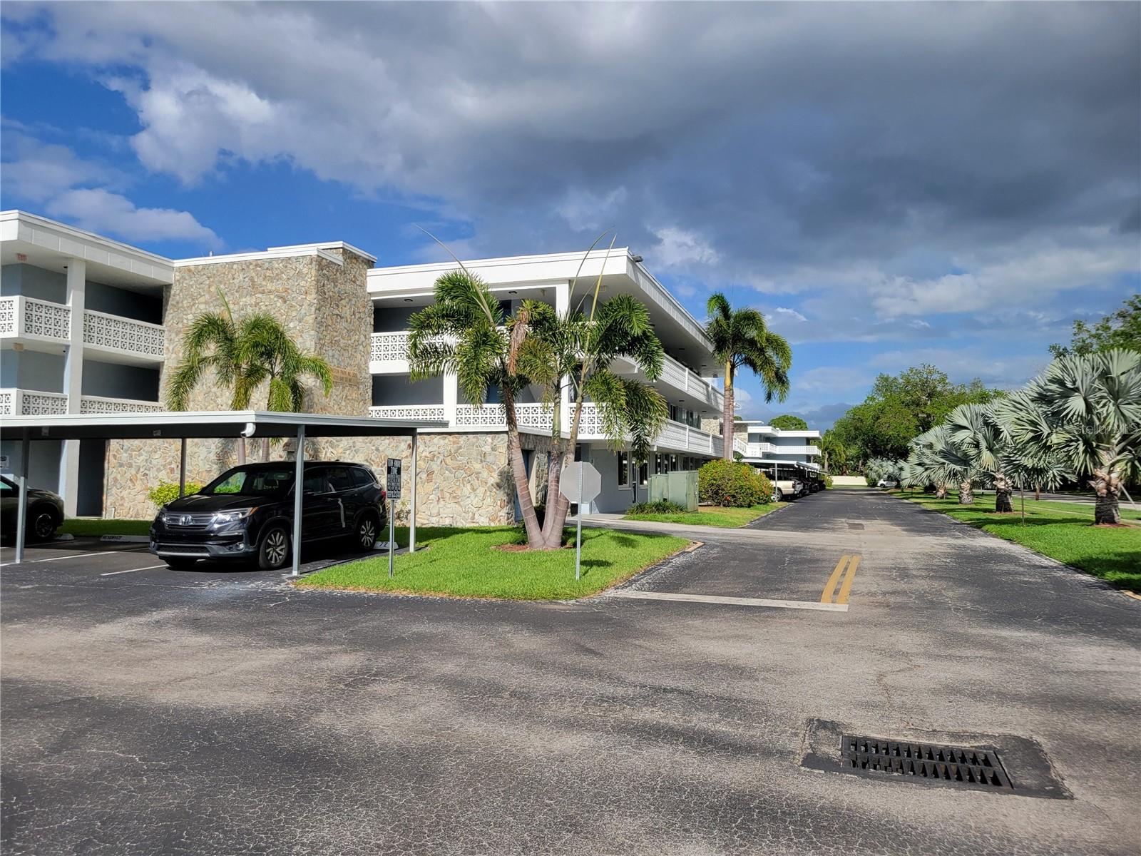 WINSTON PARK NORTHEAST - Residential