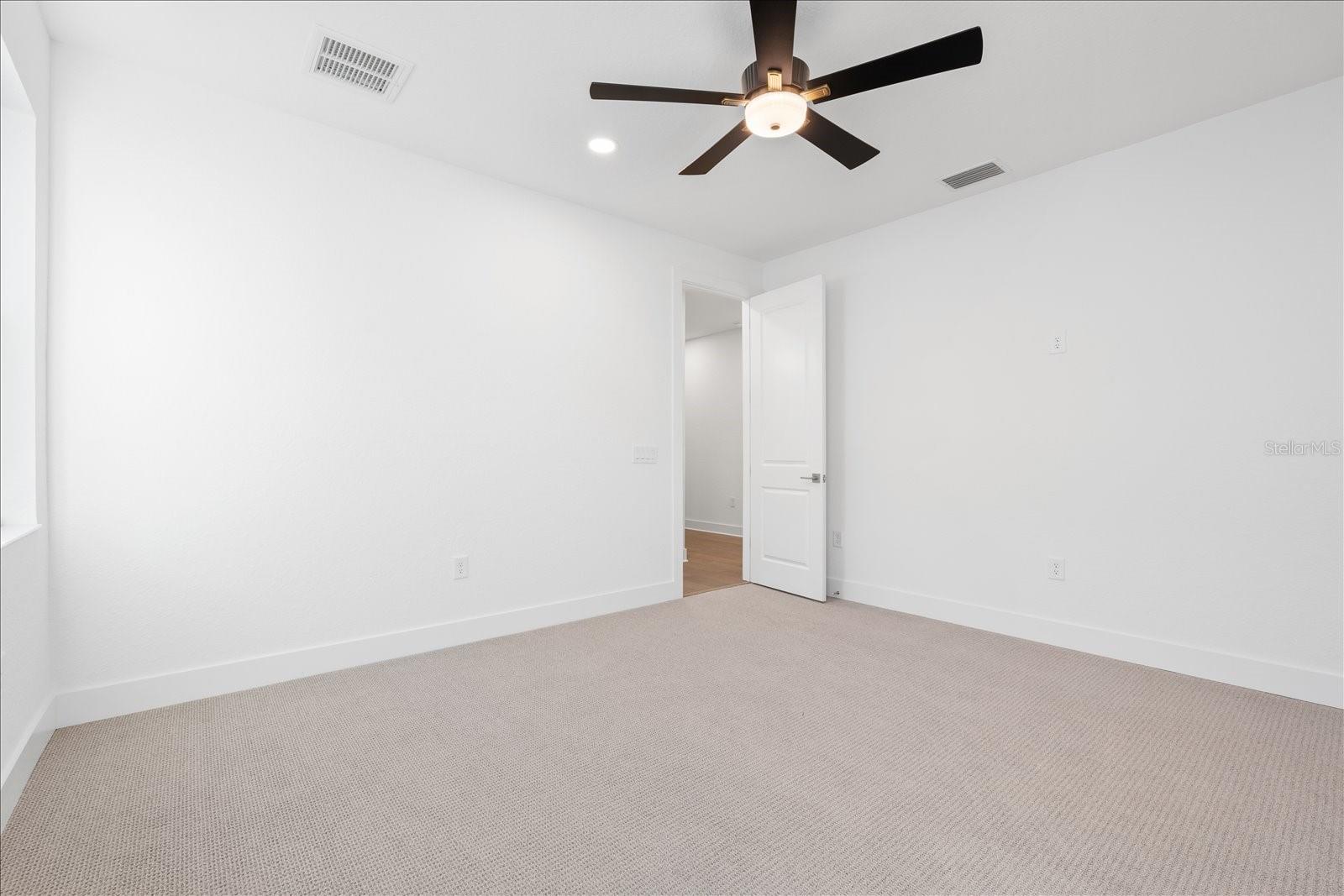 ISLES AT LAKEWOOD RANCH PH II - Residential Lease