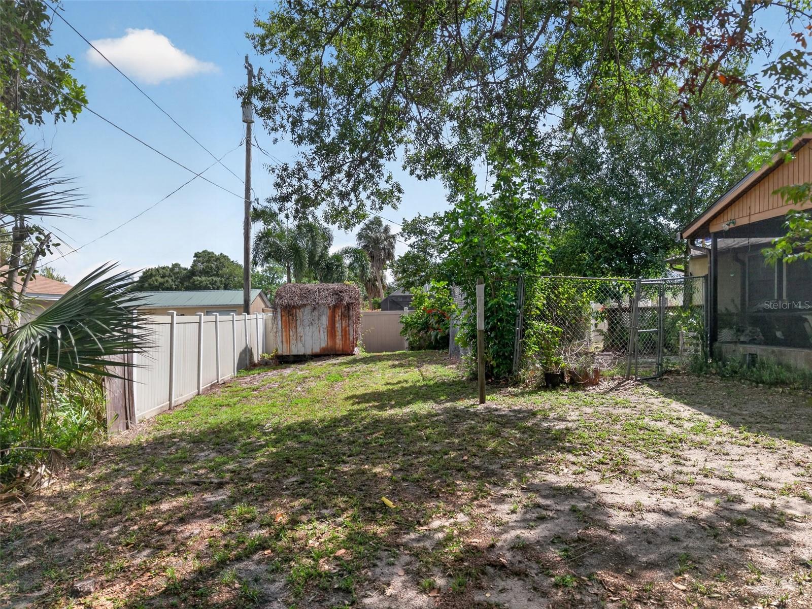SOUTH VENICE - Residential