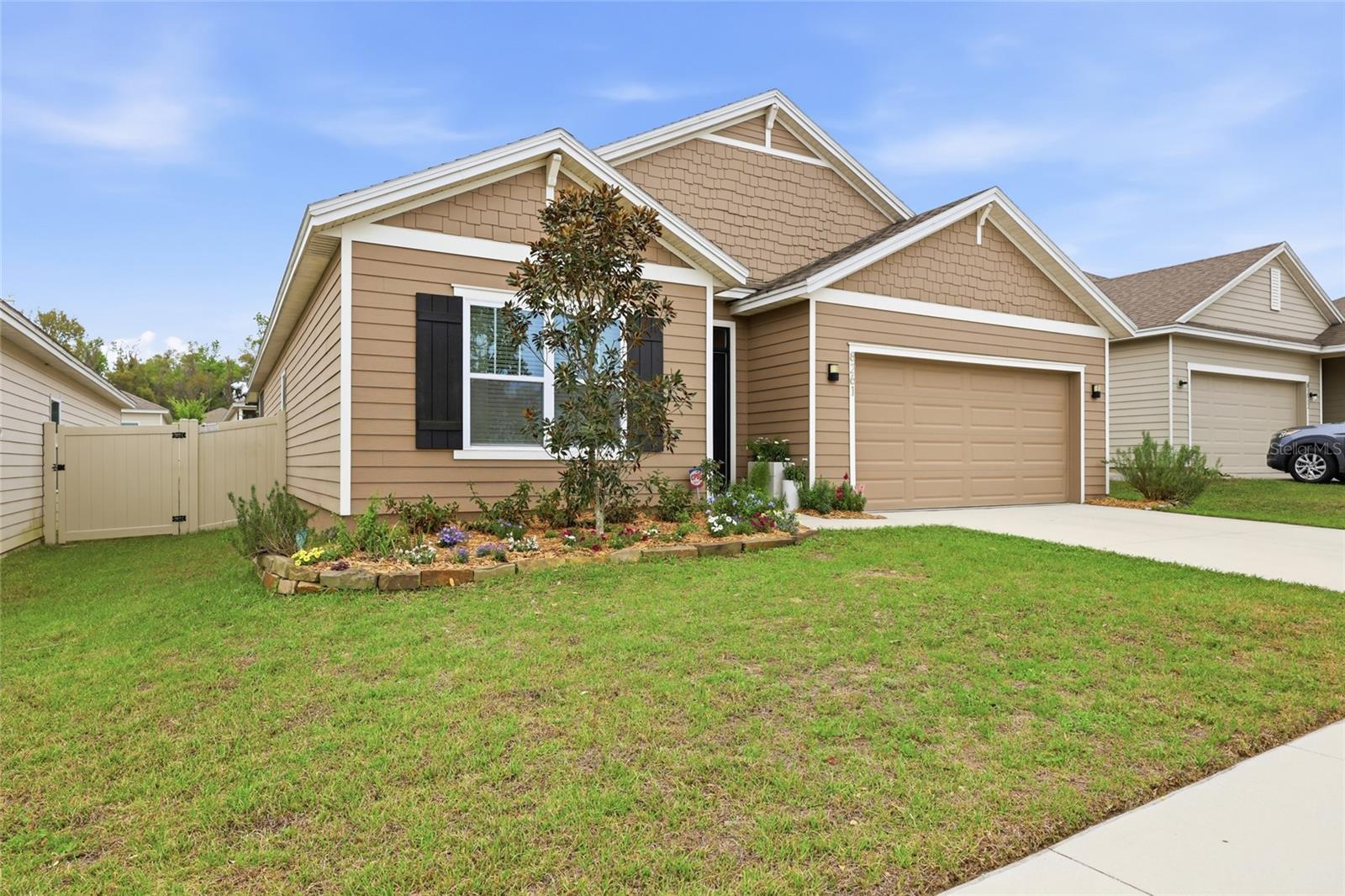 CHESTNUT VILLAGE - Residential