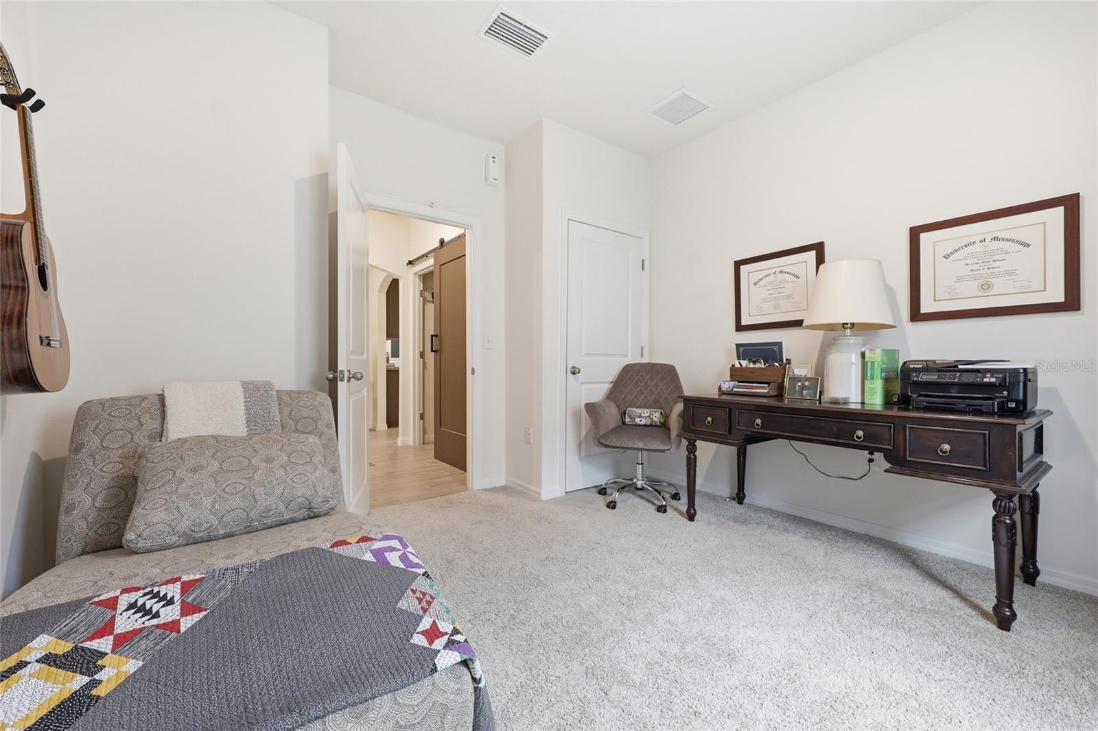 CHESTNUT VILLAGE - Residential