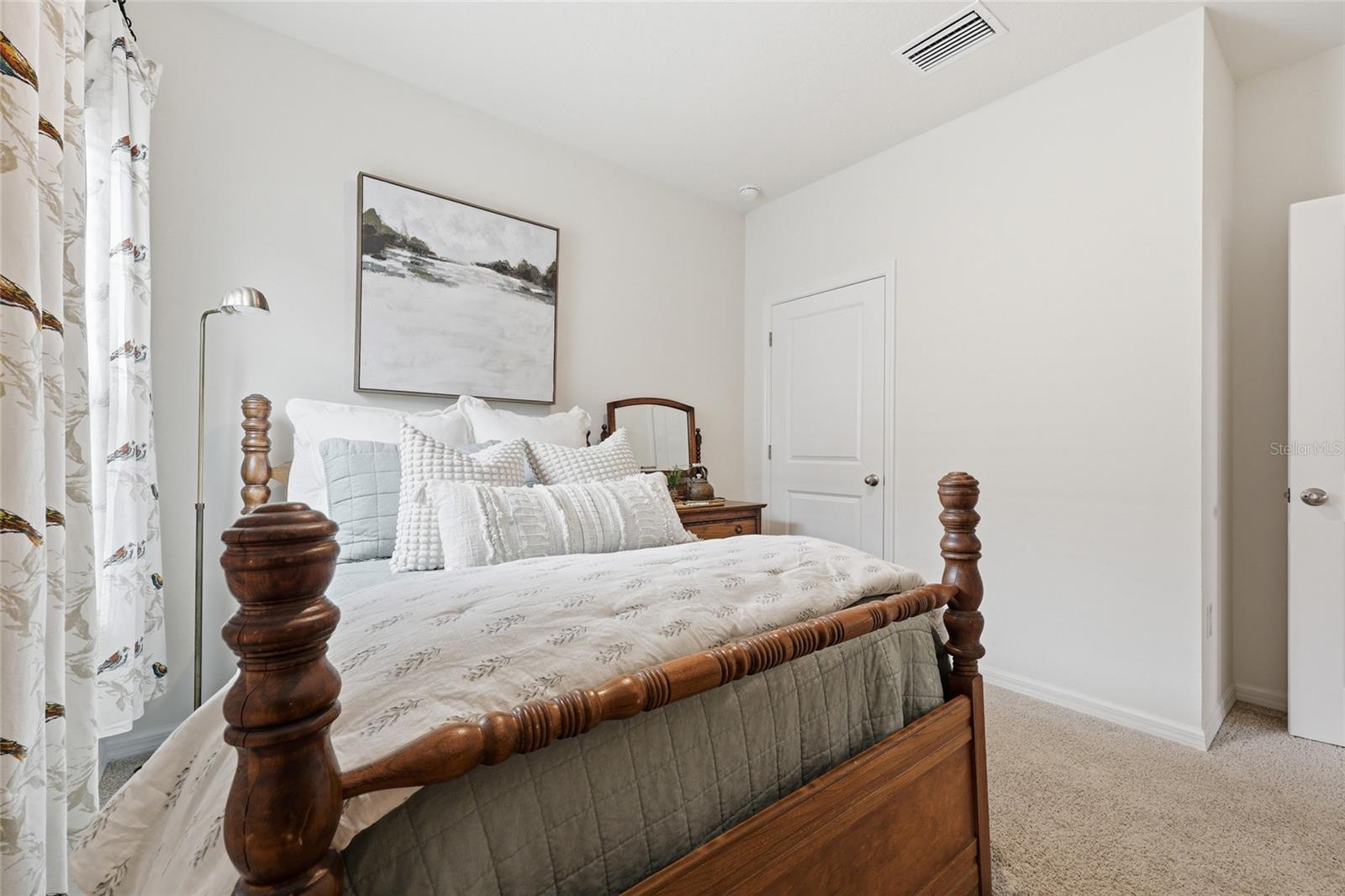 CHESTNUT VILLAGE - Residential