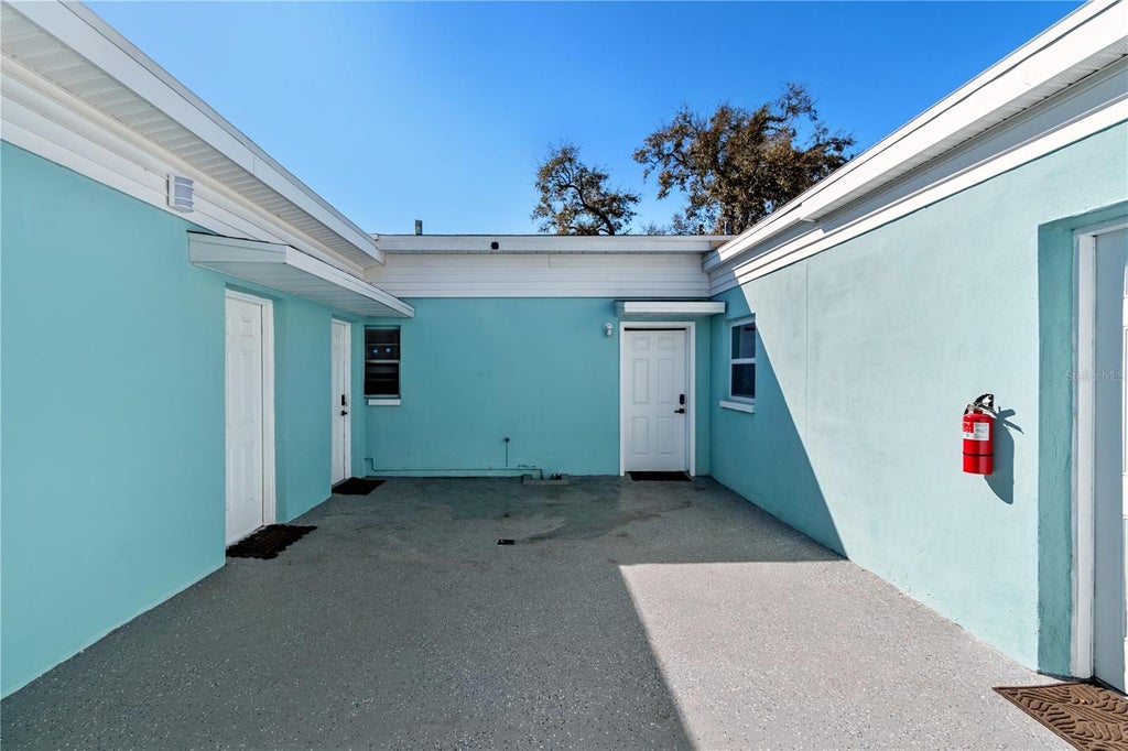 Photo of 804 13th Avenue S, St Petersburg, FL 33701 (MLS # TB8532629)