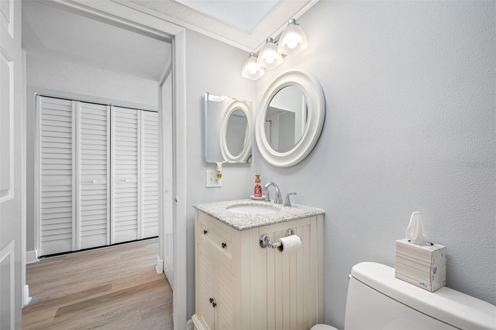 TAHITIAN TOWERS CONDO - Residential