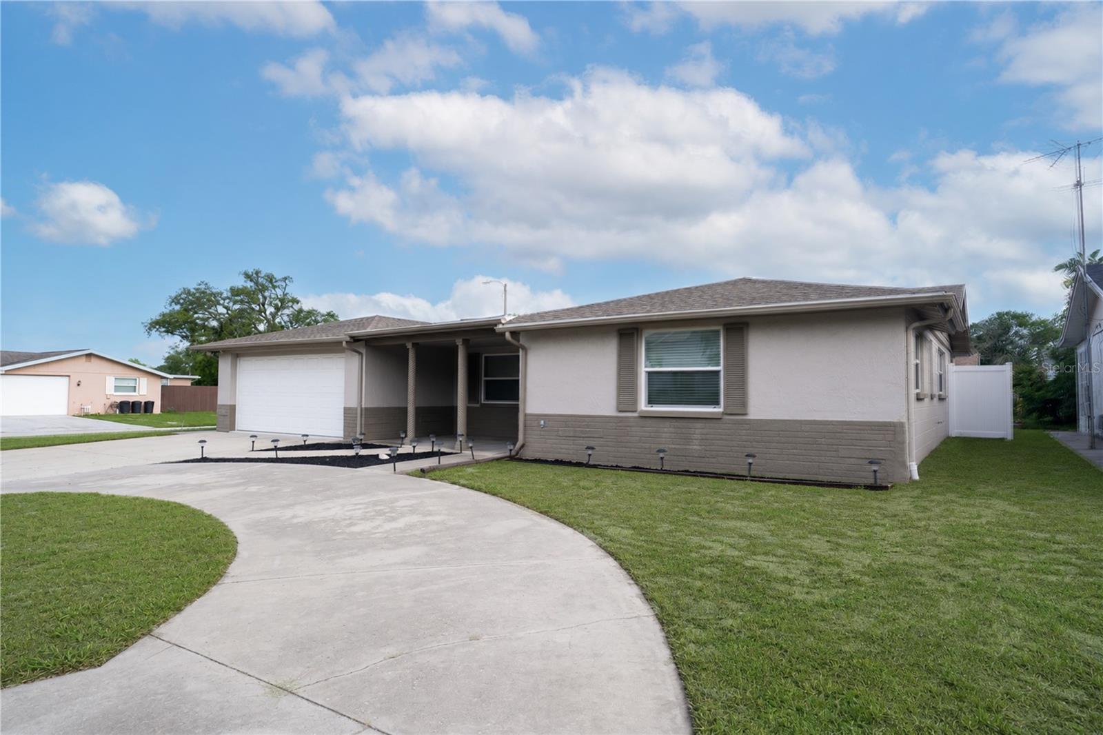 7715 FOXBLOOM DRIVE