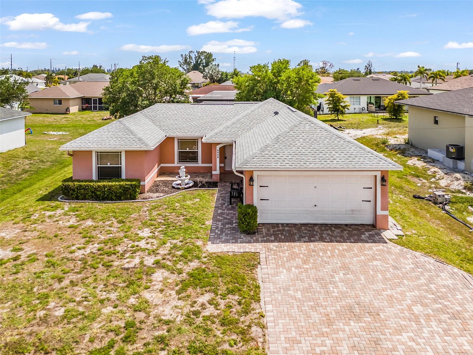 CAPE CORAL - Residential