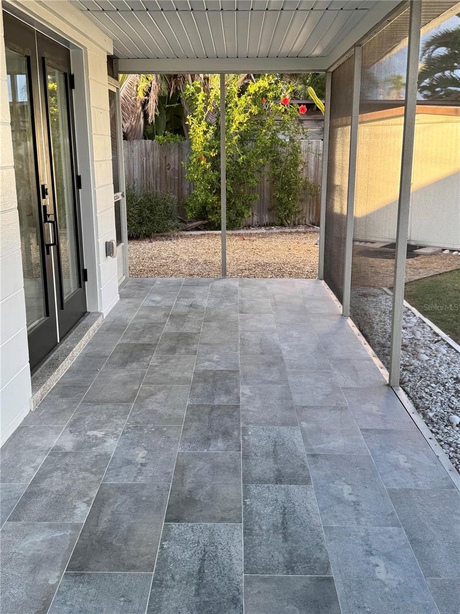 BAY POINT ESTATES 1ST ADD - Residential Lease