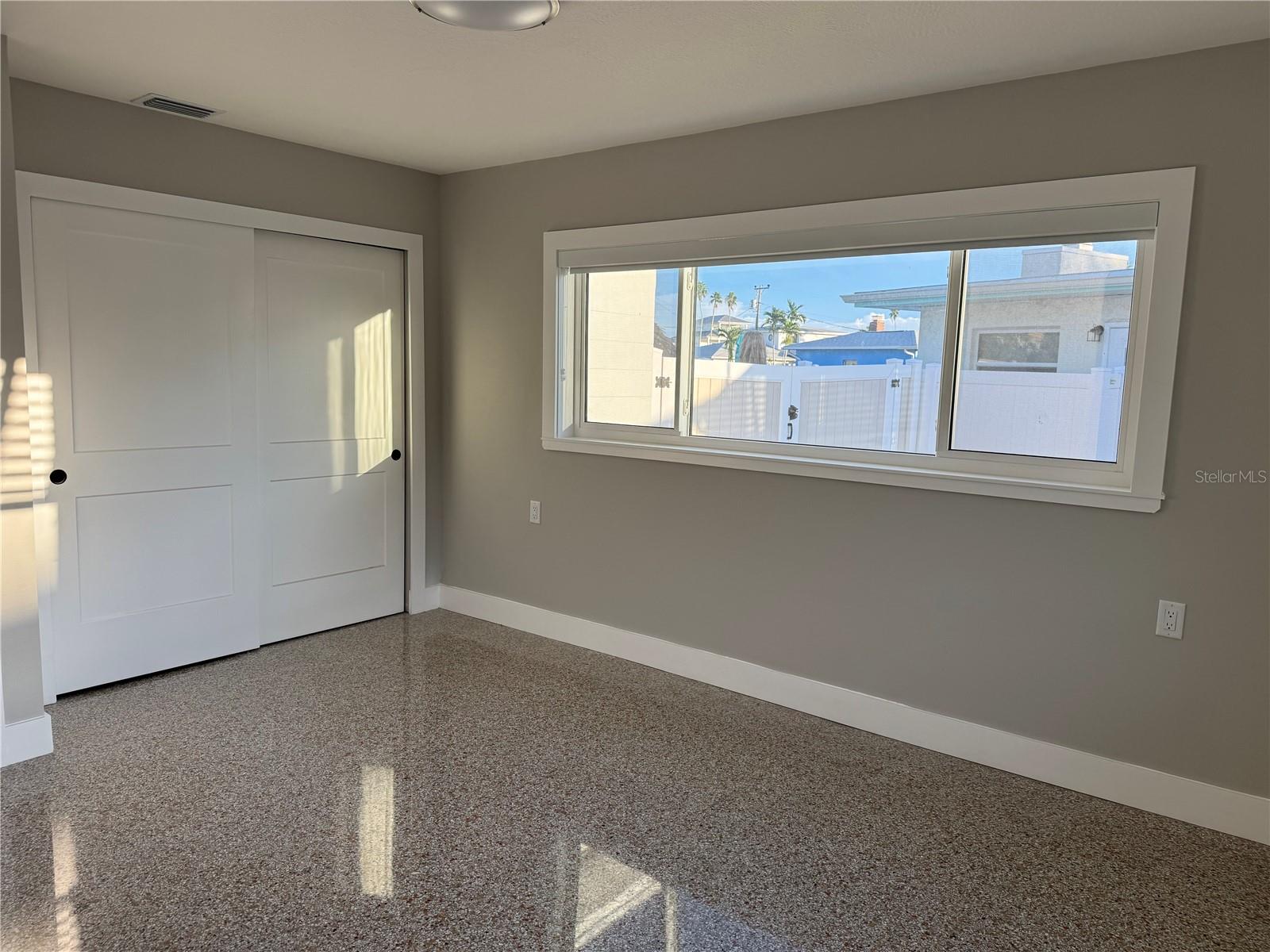 BAY POINT ESTATES 1ST ADD - Residential Lease