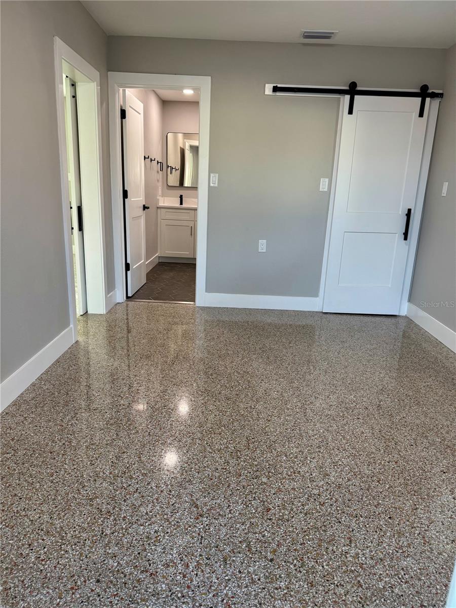 BAY POINT ESTATES 1ST ADD - Residential Lease