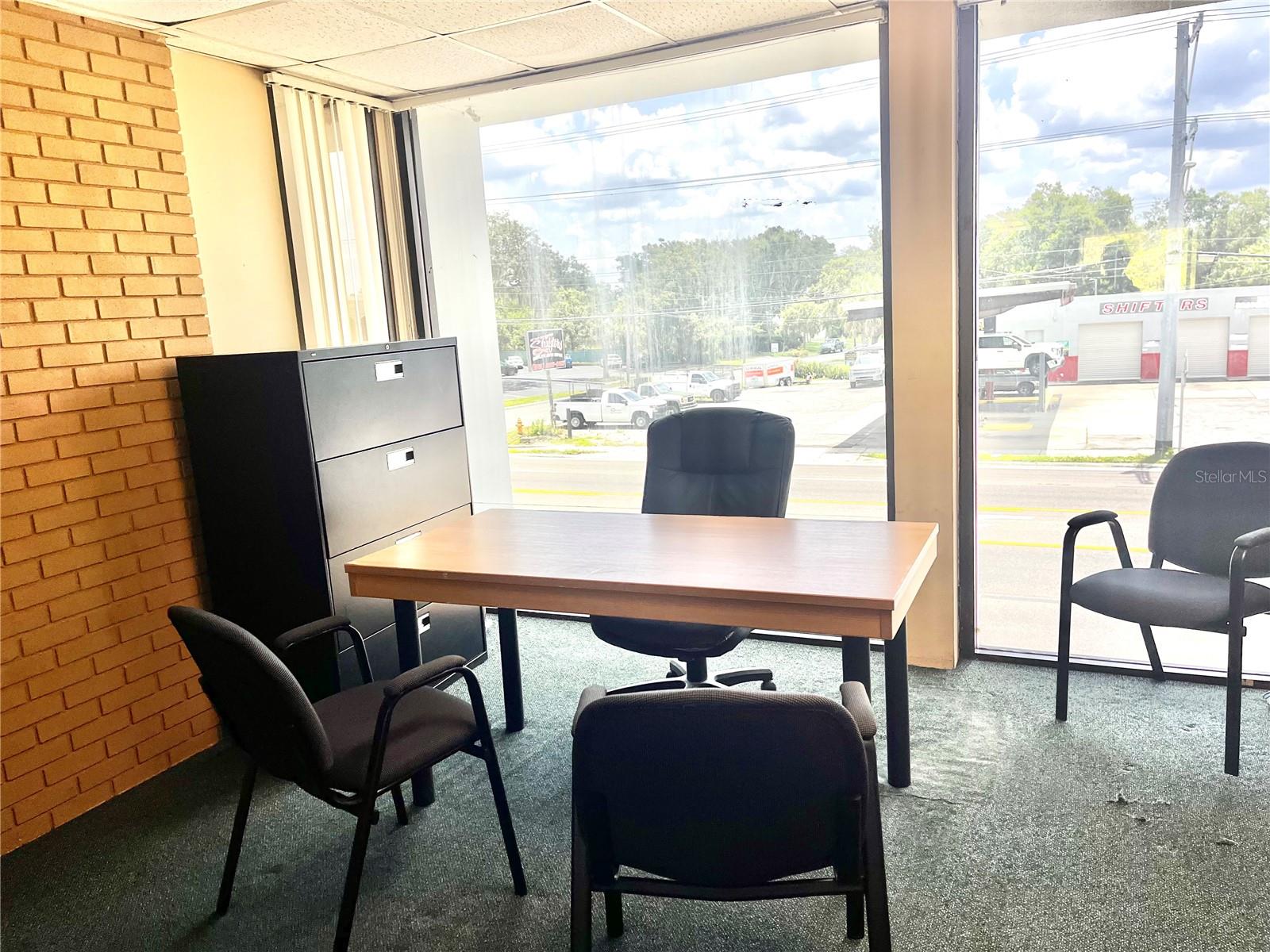 GORDONIA SUB - Commercial Lease