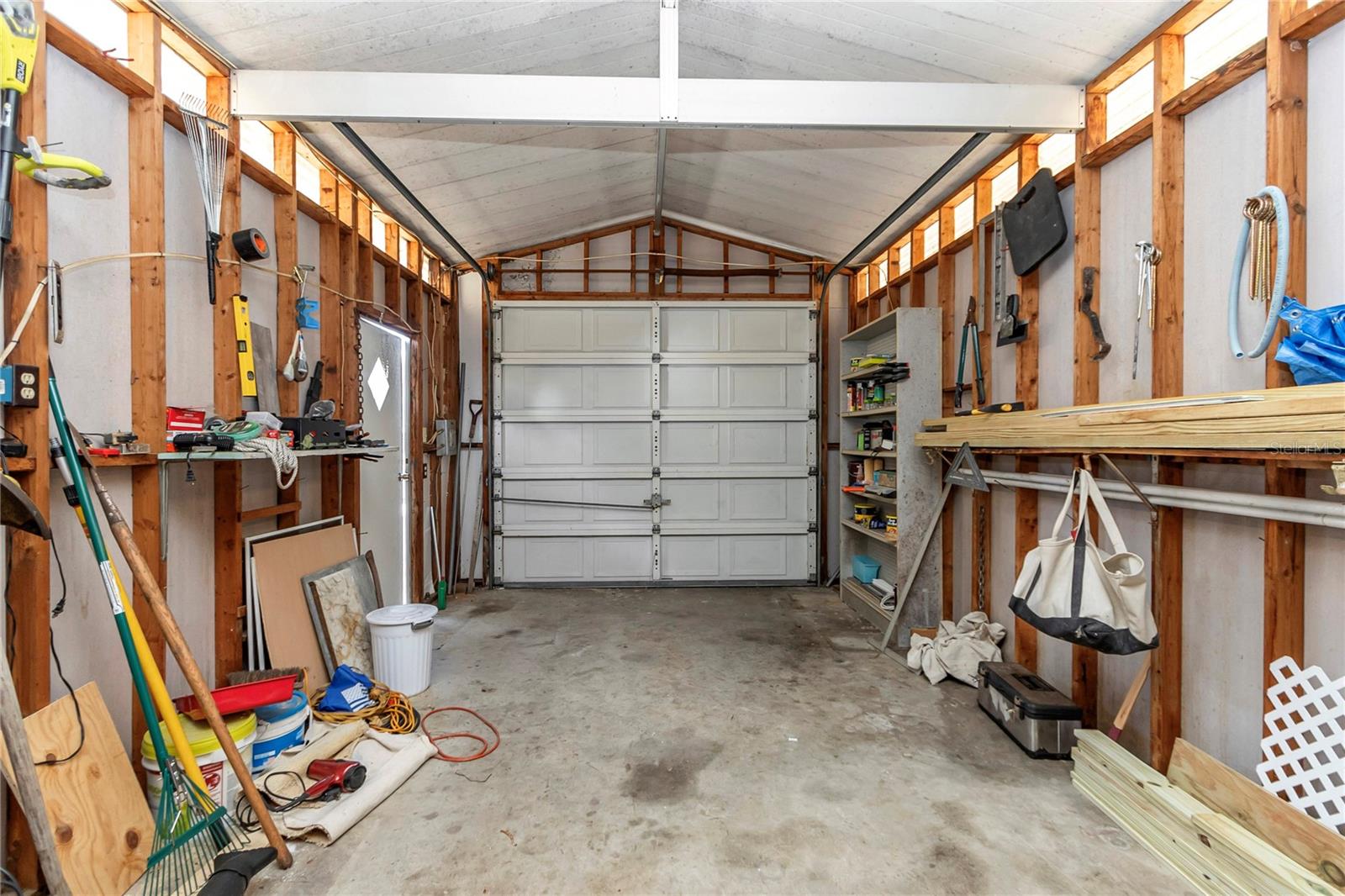 MEADOWS UN 3 - Residential