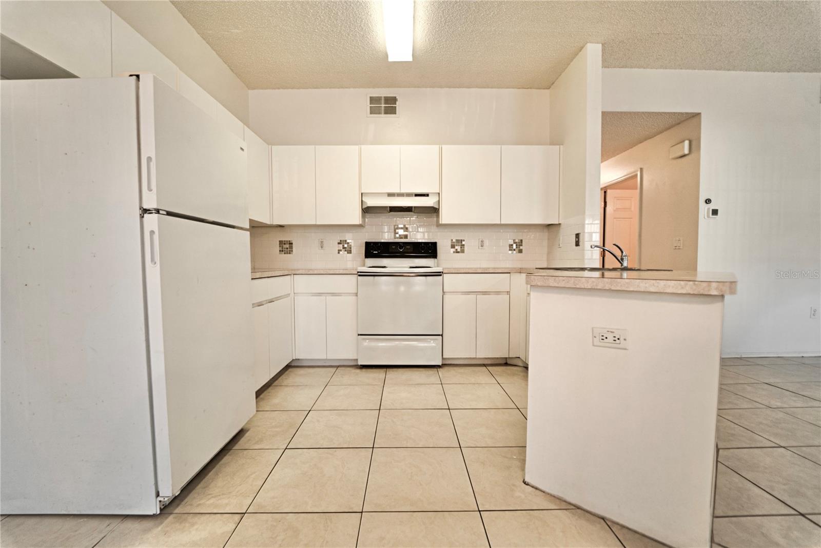 SPRING HILL - Residential Lease