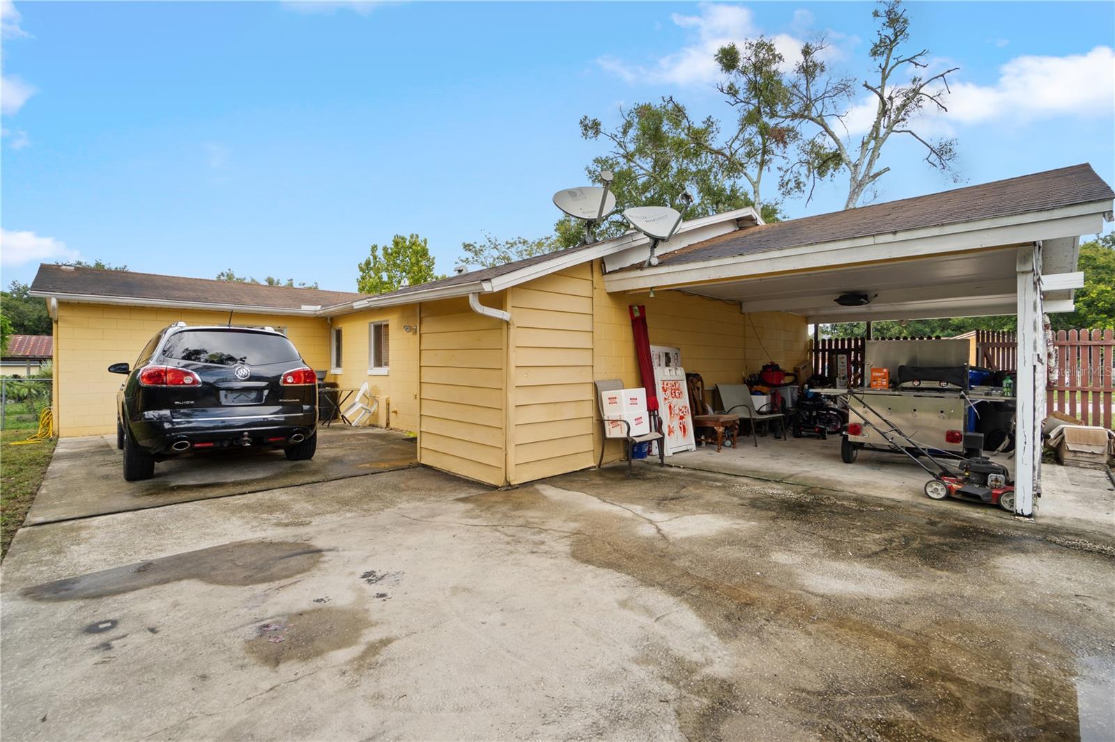 SHARI ESTATES - Residential