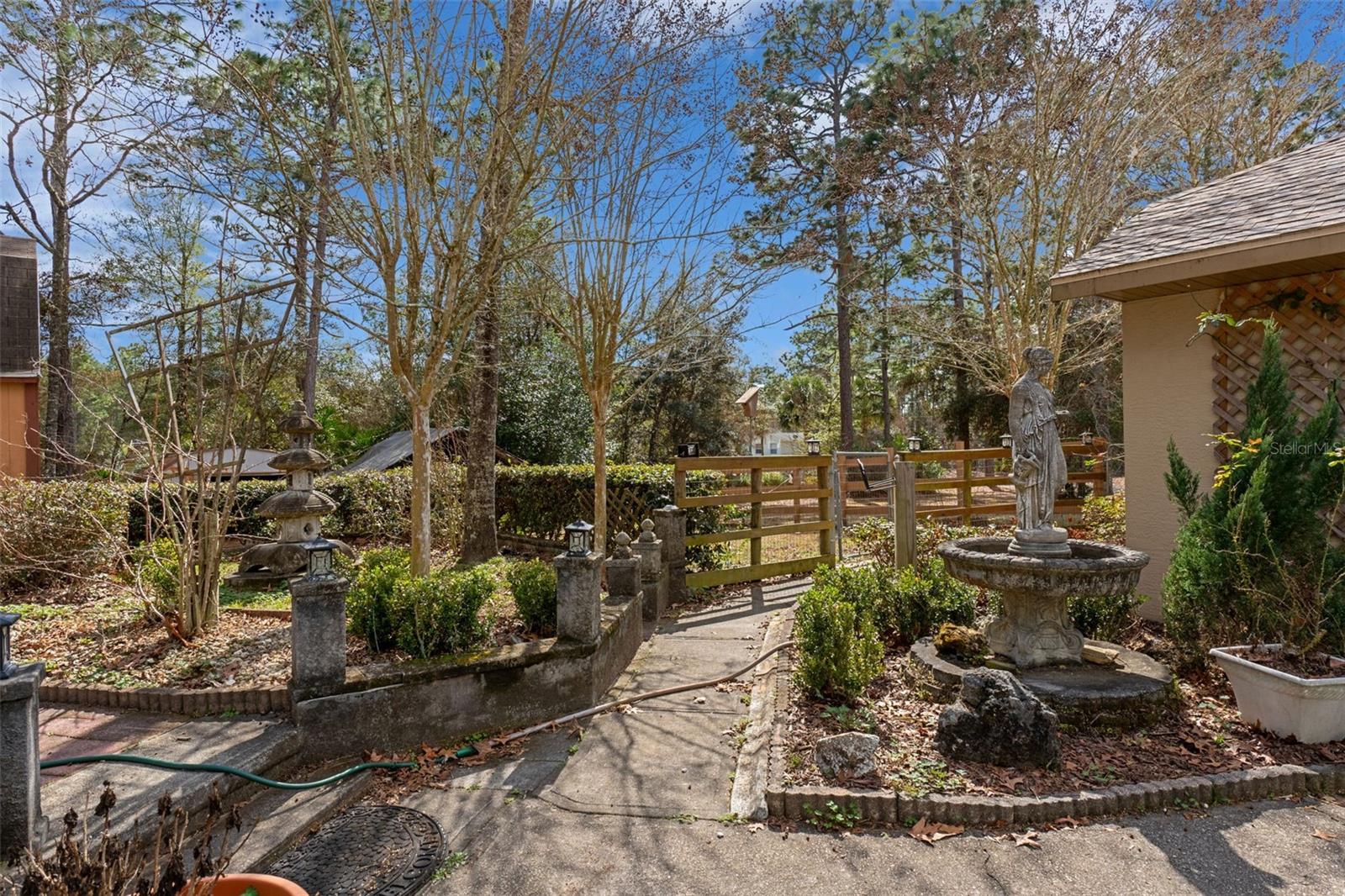 CITRUS SPGS UNIT 12 - Residential