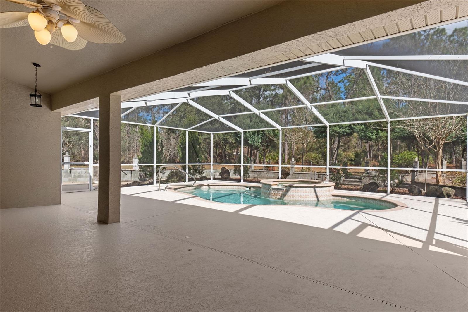 CITRUS SPGS UNIT 12 - Residential