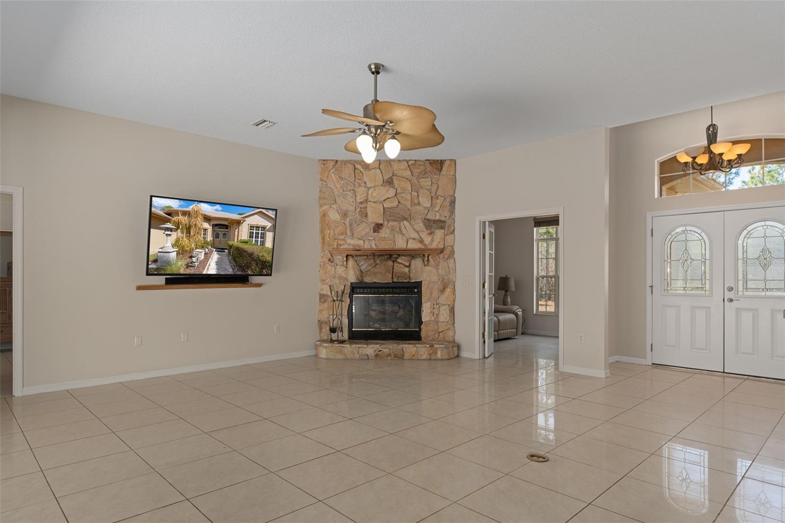 CITRUS SPGS UNIT 12 - Residential