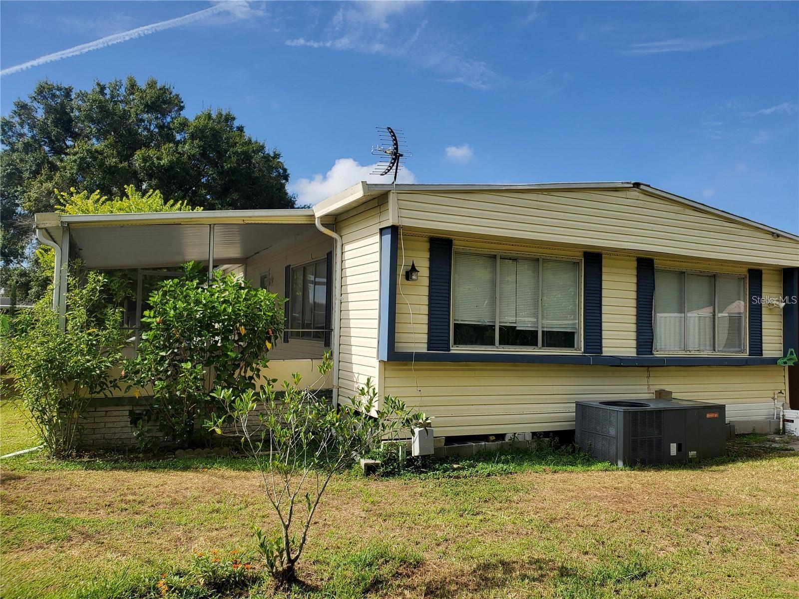 VILLAGE UNIT 03 LAKELAND - Residential Lease