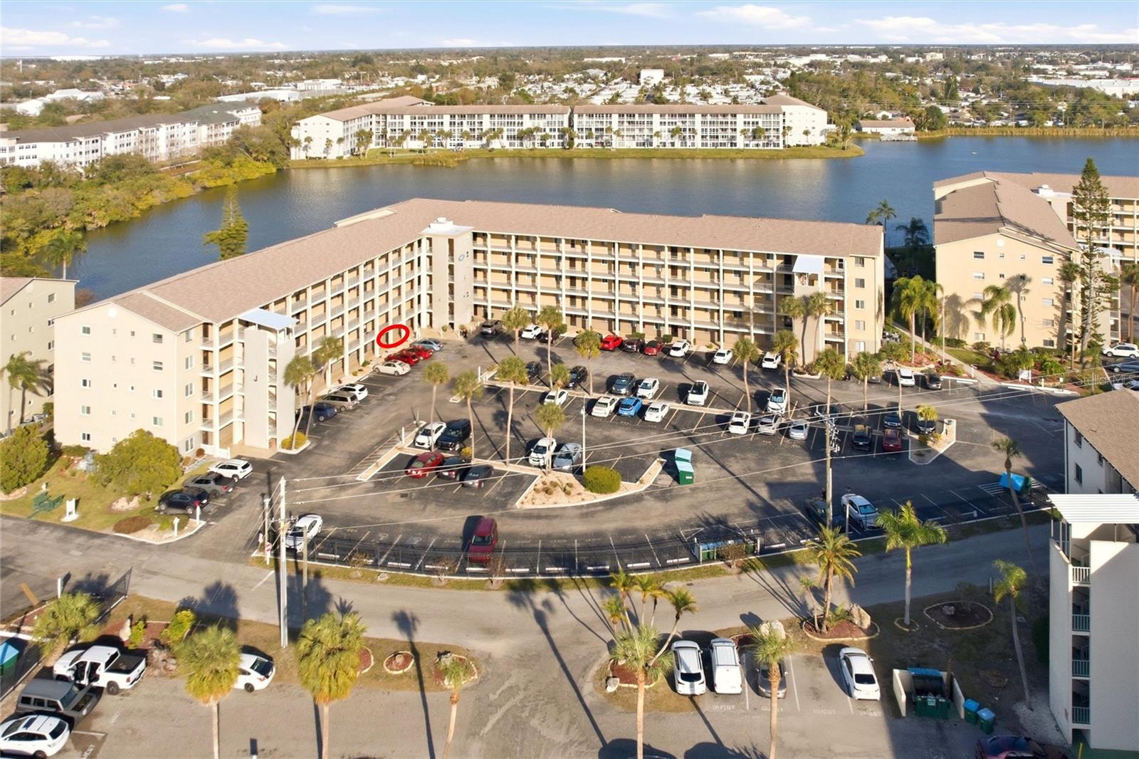 BAYSHORE ON THE LAKE APTS II SEC 2 - Residential