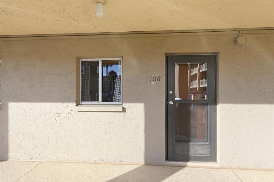 One or more photo(s) has been virtually staged. Welcome to easy Florida living in this ground-floor condo located in the Lake Bayshore community of Bradenton.
This unit offers a functional layout, great natural light, and the convenience of being just steps from parking and community amenities.

Enjoy a low maintenance lifestyle with association -covered exterior upkeep, making it ideal for a primary residence, seasonal getaway or investment property. The community features a pool, clubhouse and beautifully maintained grounds - perfect for relaxing and soaking up the Florida sunshine.

Centrally located near shopping, dining, beaches and medical facilities, this condo puts everything Bradenton has to offer right at your fingertips. 

Don’t miss your chance to own an affordable piece of paradise - schedule your showing today!