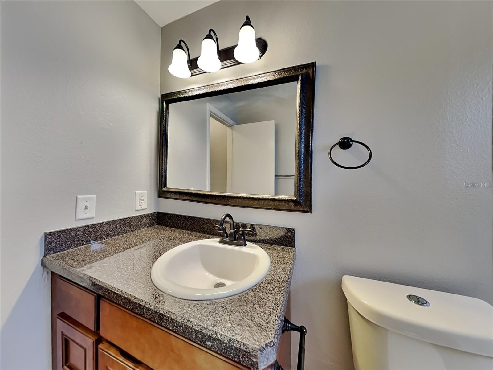 TIMBER WOOD - Residential Lease