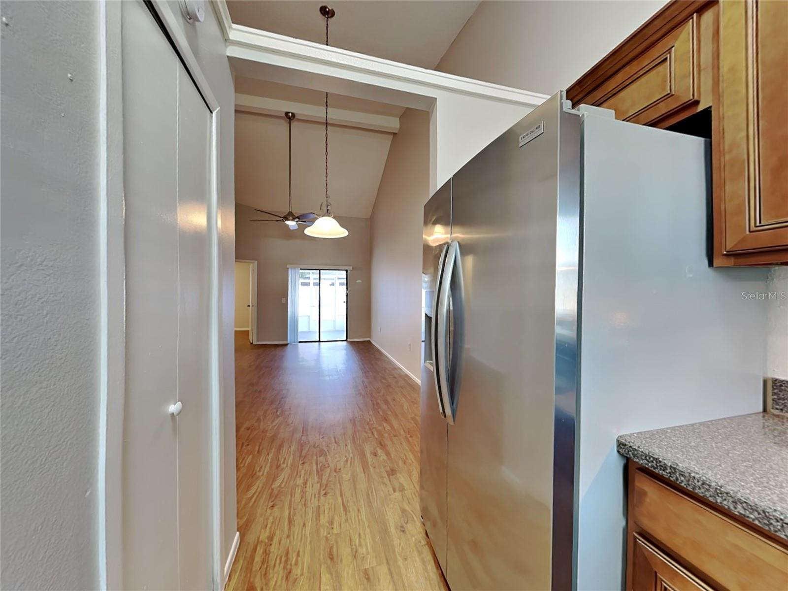 TIMBER WOOD - Residential Lease