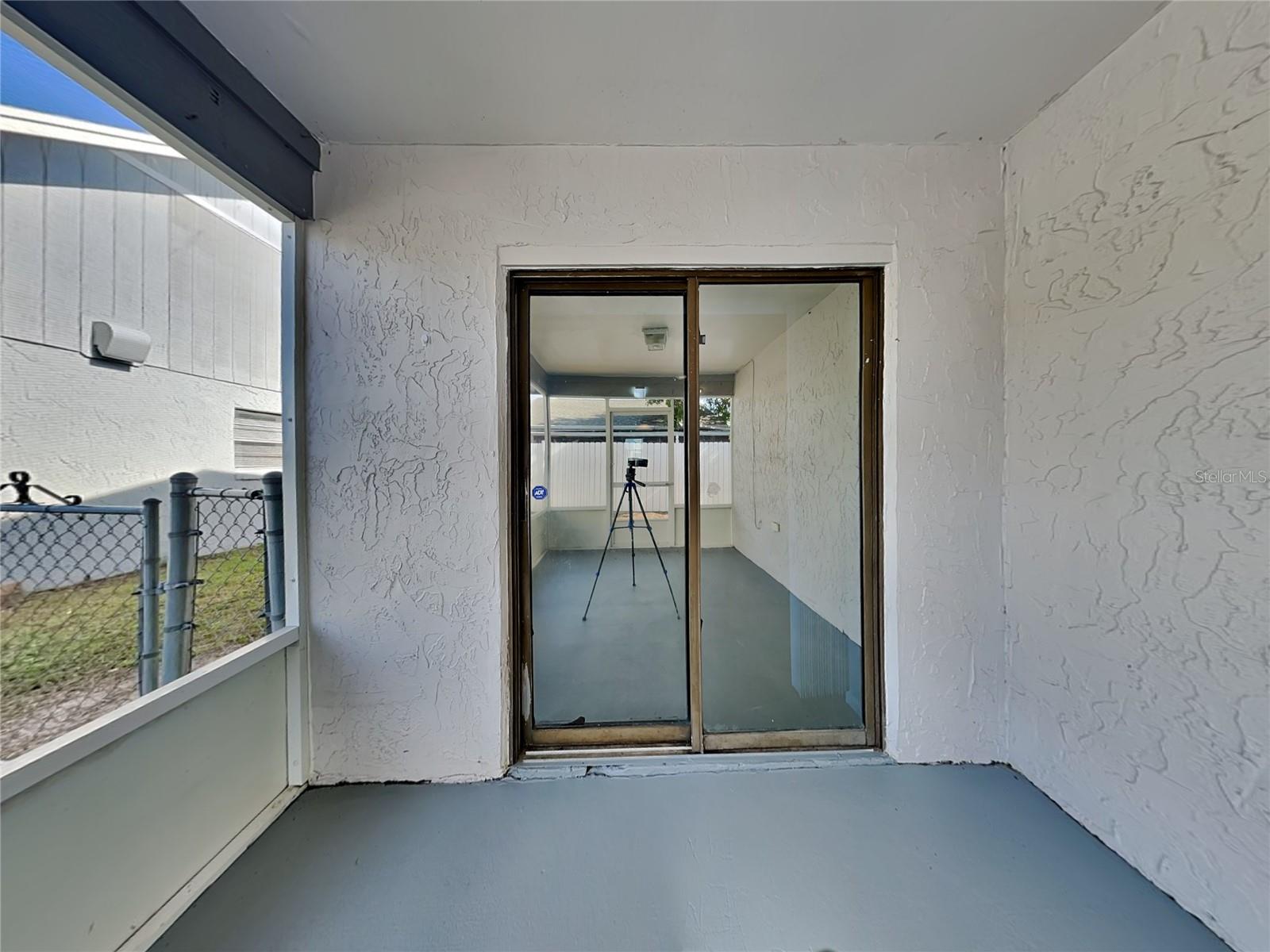 TIMBER WOOD - Residential Lease