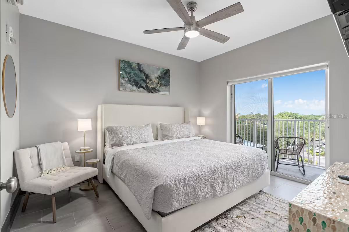 BLUE HERON BEACH RESIDENCE TOWER I - Residential