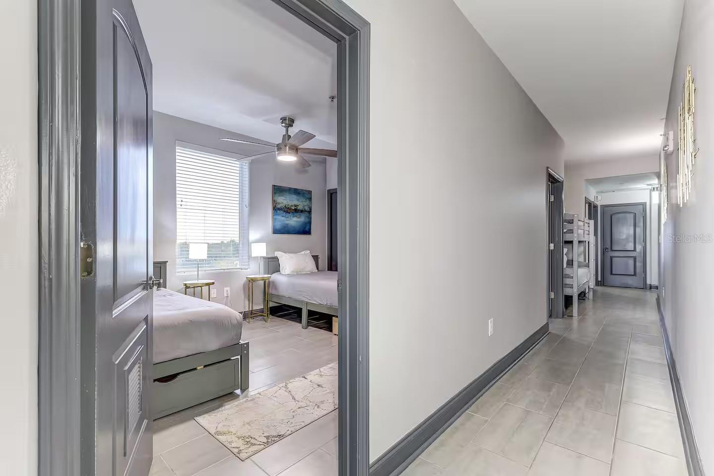 BLUE HERON BEACH RESIDENCE TOWER I - Residential