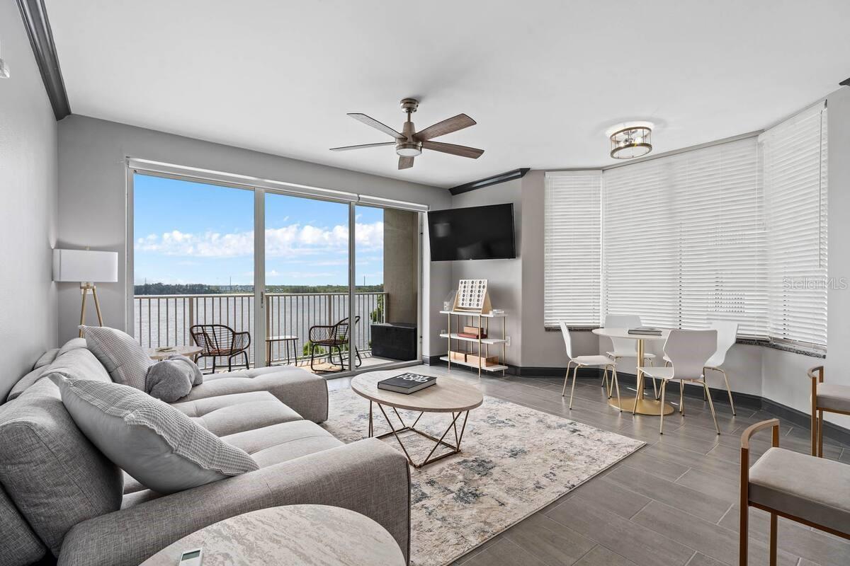 BLUE HERON BEACH RESIDENCE TOWER I - Residential