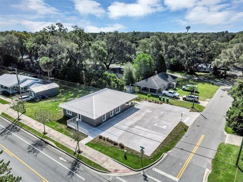 Tiny photo for 504 Stanley Avenue, Wildwood, FL 34785 (MLS # G5103412)