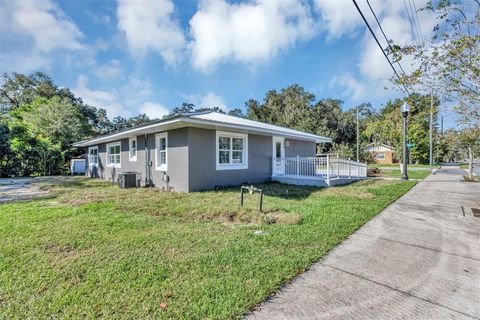 Tiny photo for 504 Stanley Avenue, Wildwood, FL 34785 (MLS # G5103412)