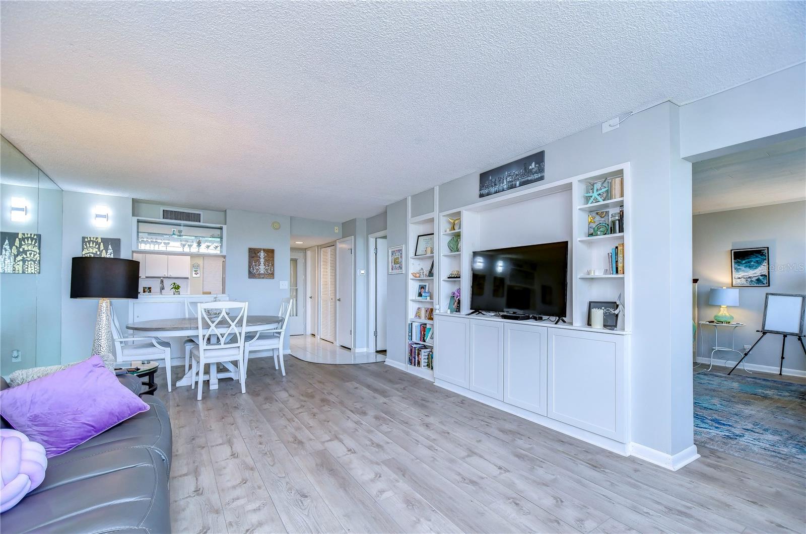 COVE CAY 26-16 VILLAGE I - Residential