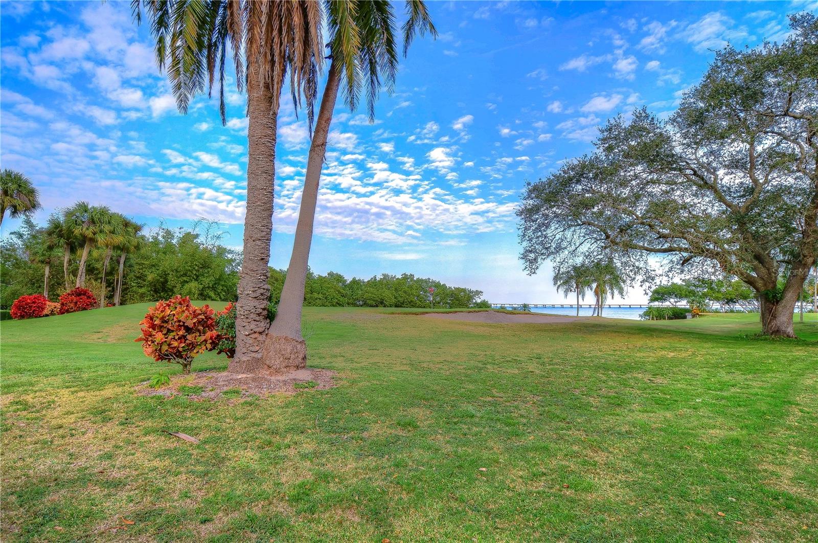 COVE CAY 26-16 VILLAGE I - Residential