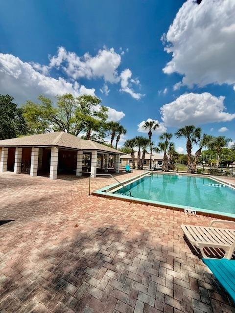 SUSSEX PLACE - Residential