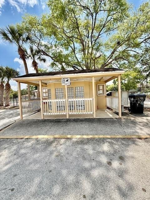 SUSSEX PLACE - Residential