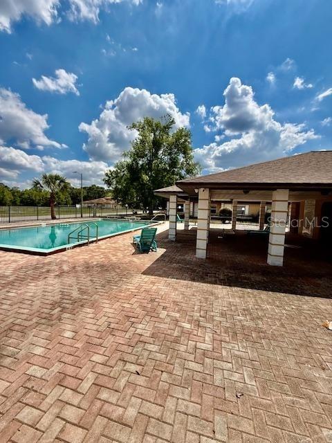 SUSSEX PLACE - Residential