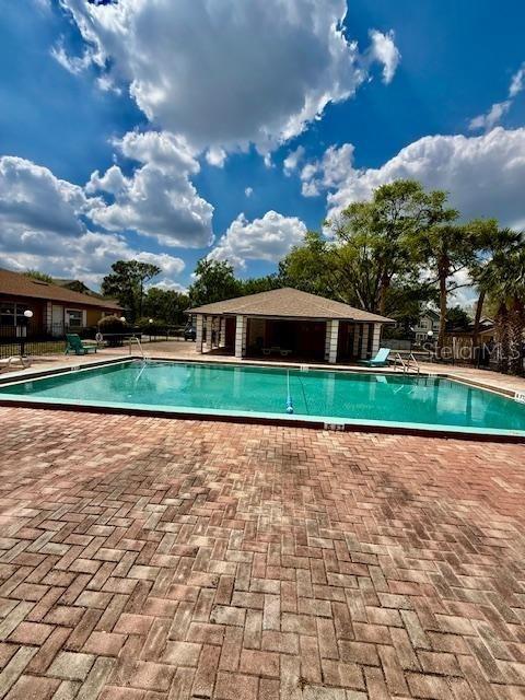 SUSSEX PLACE - Residential