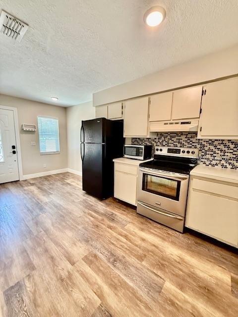 SUSSEX PLACE - Residential