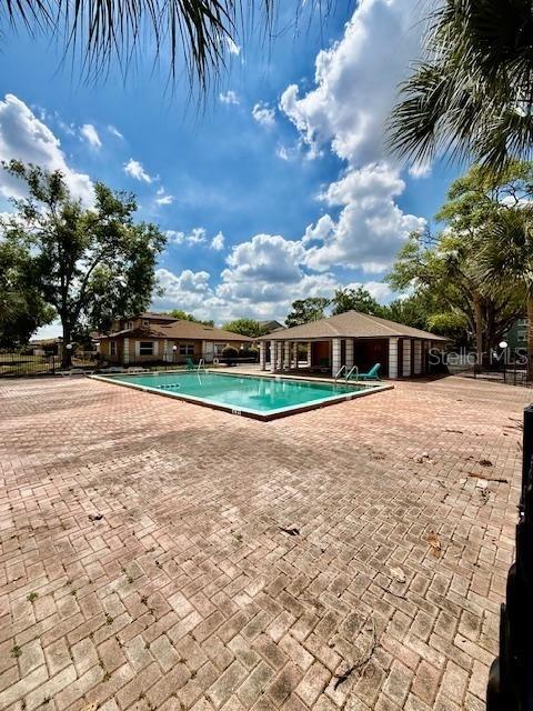 SUSSEX PLACE - Residential