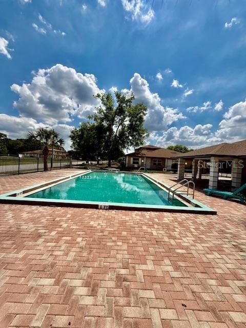 SUSSEX PLACE - Residential