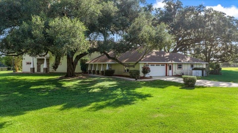 Tiny photo for 5065 NW 150th Avenue, Morriston, FL 32668 (MLS # OM728736)